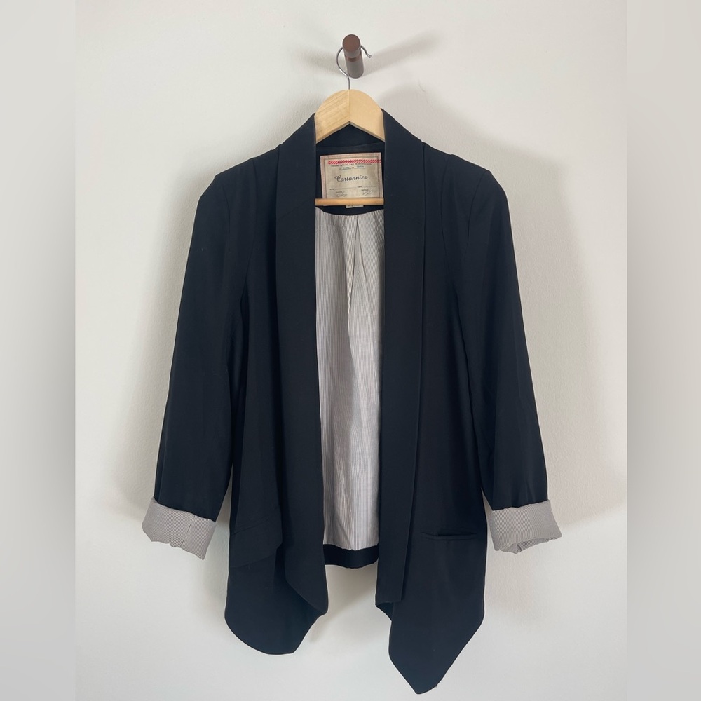 Cartonnier - Black Women's Tuxedo Blazer with pinstriped lining
